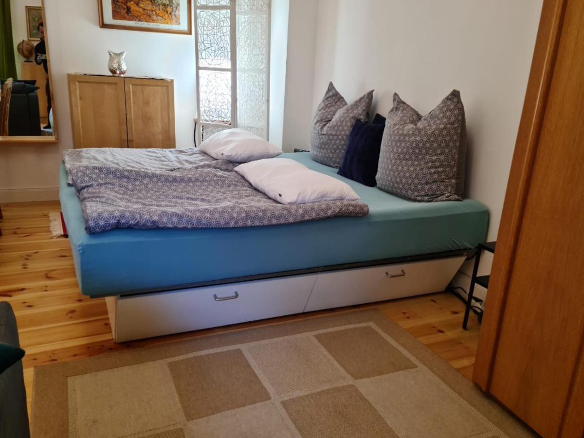 Fewo Garten - Eigener Eingang- Wlan-Parkplatz,Netflix, Terrasse,Doppelbett Und Schlafcouch Оберхаузен Экстерьер фото